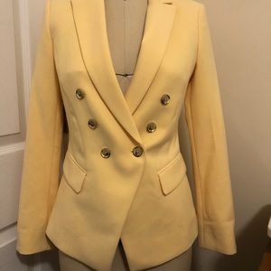 “WHITE BLACK” Yellow Blazer